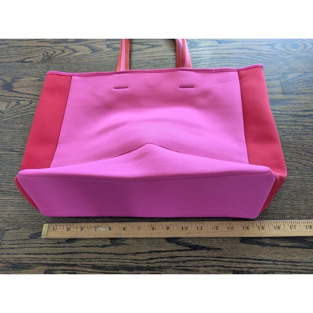 SUMMERSALT Beach Pool Tote Purse Shoulder Bag Neoprene Pink/Red Water Resistant